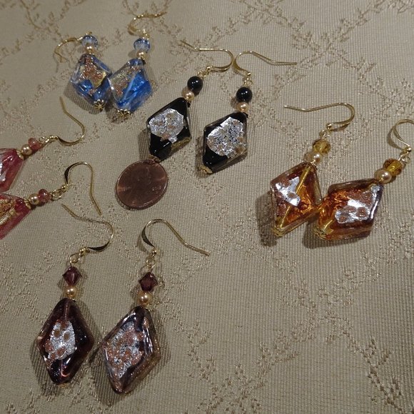 Handcrafted earrings made from diamond-shaped Murano - Picture 3 of 13